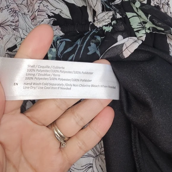 BAND of Gypsies Faux Wrap Dress  Black Floral Chiffon High Low Maxi sz S - Picture 8 of 11